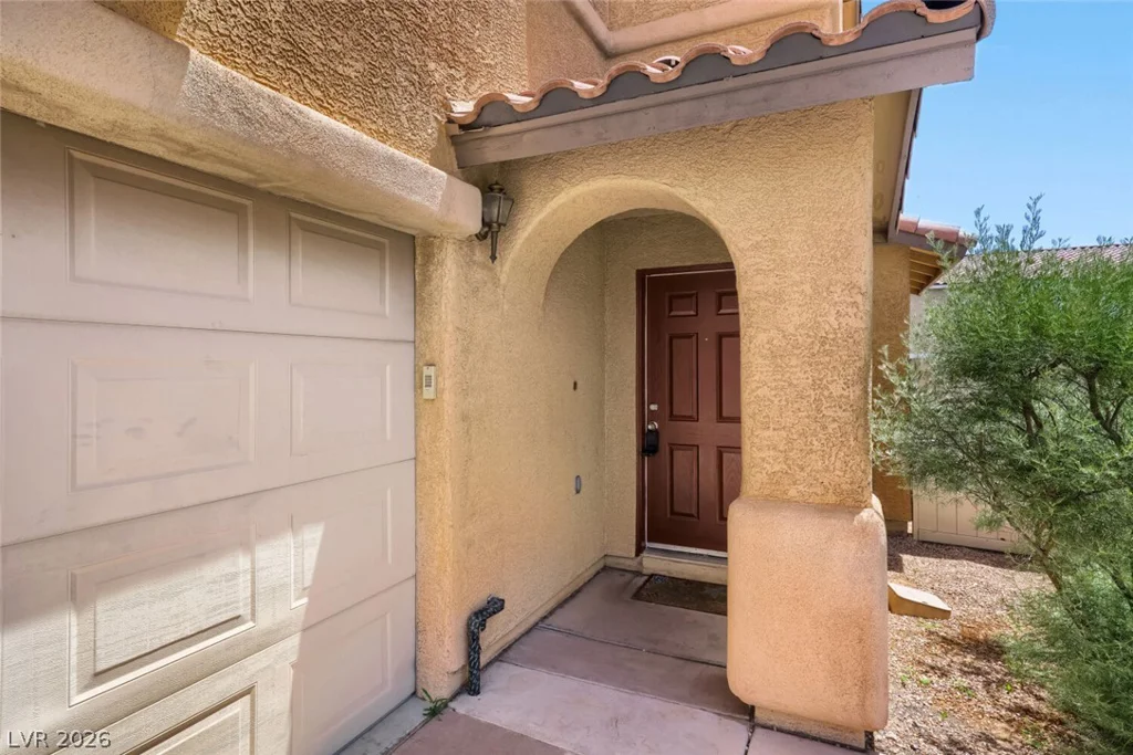 990 Cantabria Heights, Las Vegas, NV 89183