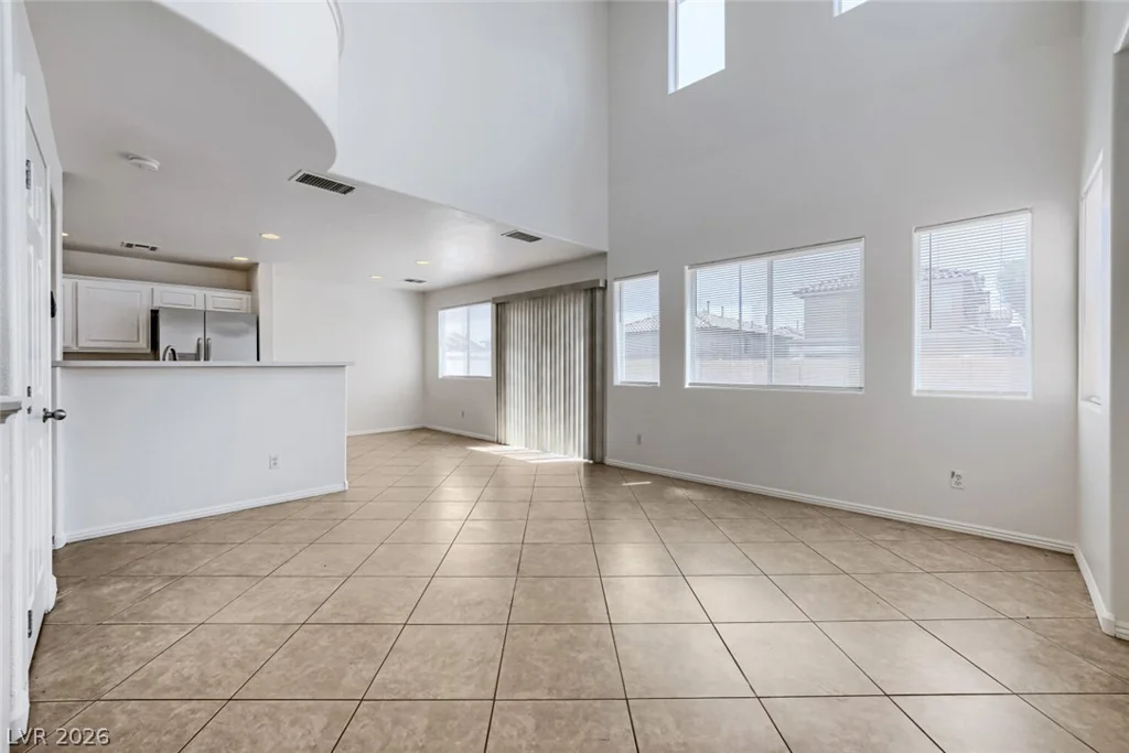 990 Cantabria Heights, Las Vegas, NV 89183