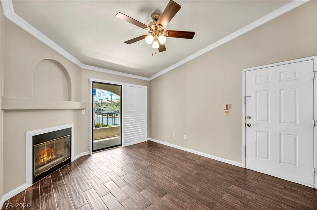 950 Seven Hills, Henderson, NV 89052