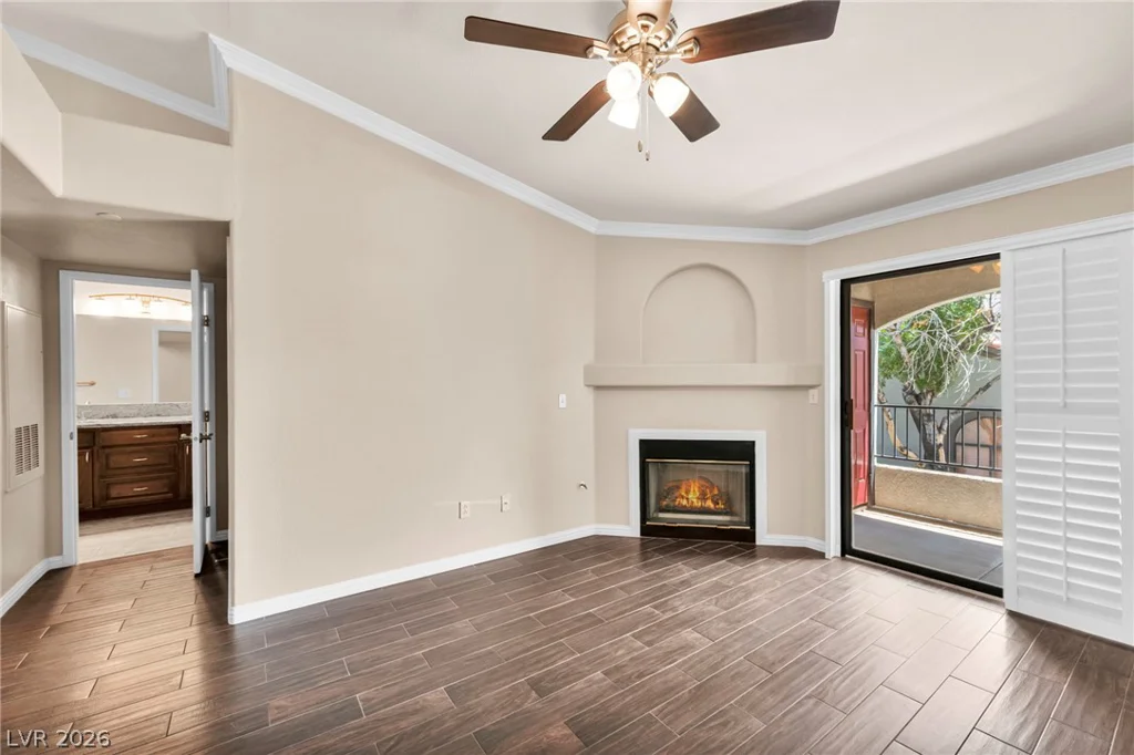 950 Seven Hills, Henderson, NV 89052
