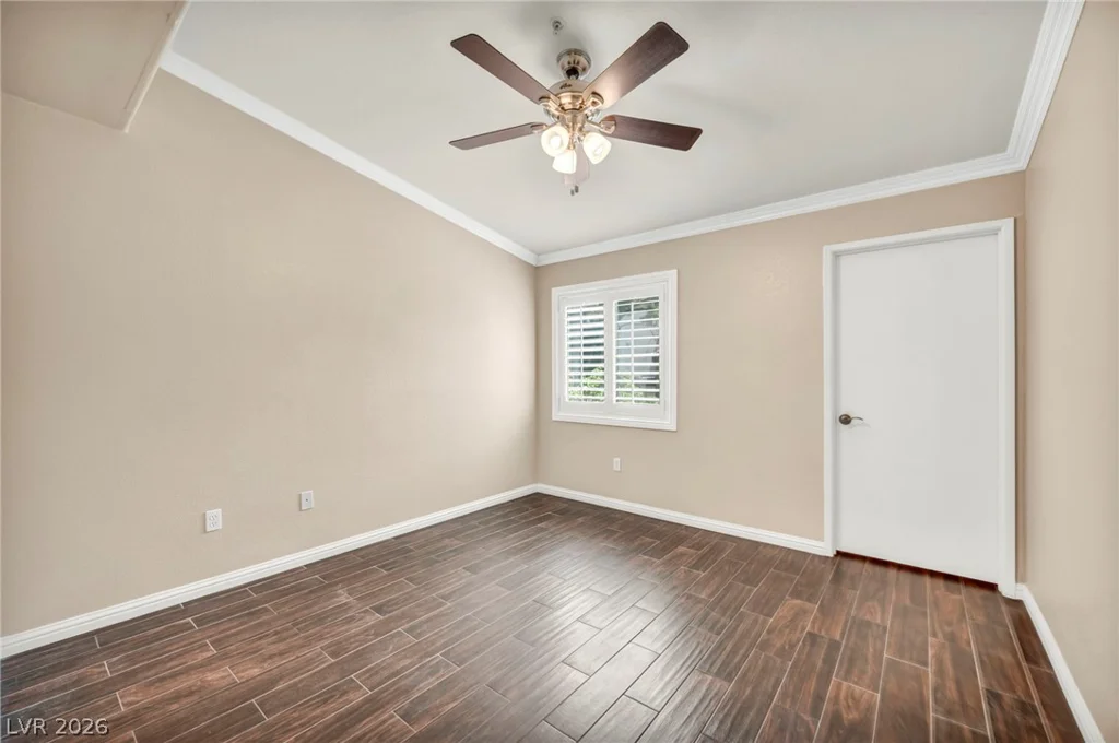 950 Seven Hills, Henderson, NV 89052