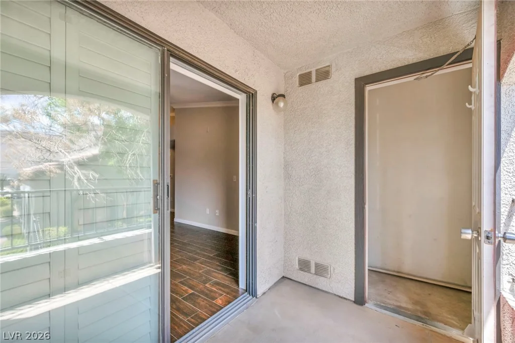 950 Seven Hills, Henderson, NV 89052