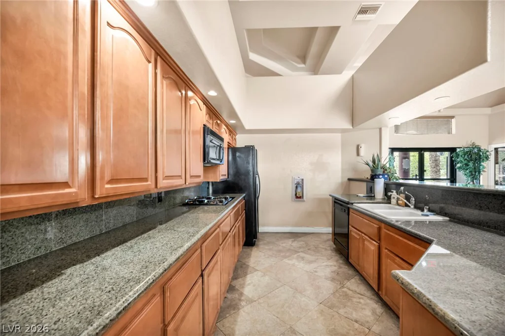 950 Seven Hills, Henderson, NV 89052