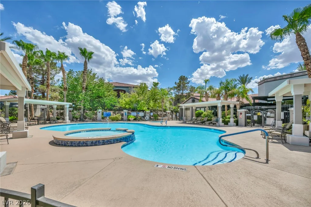 950 Seven Hills, Henderson, NV 89052