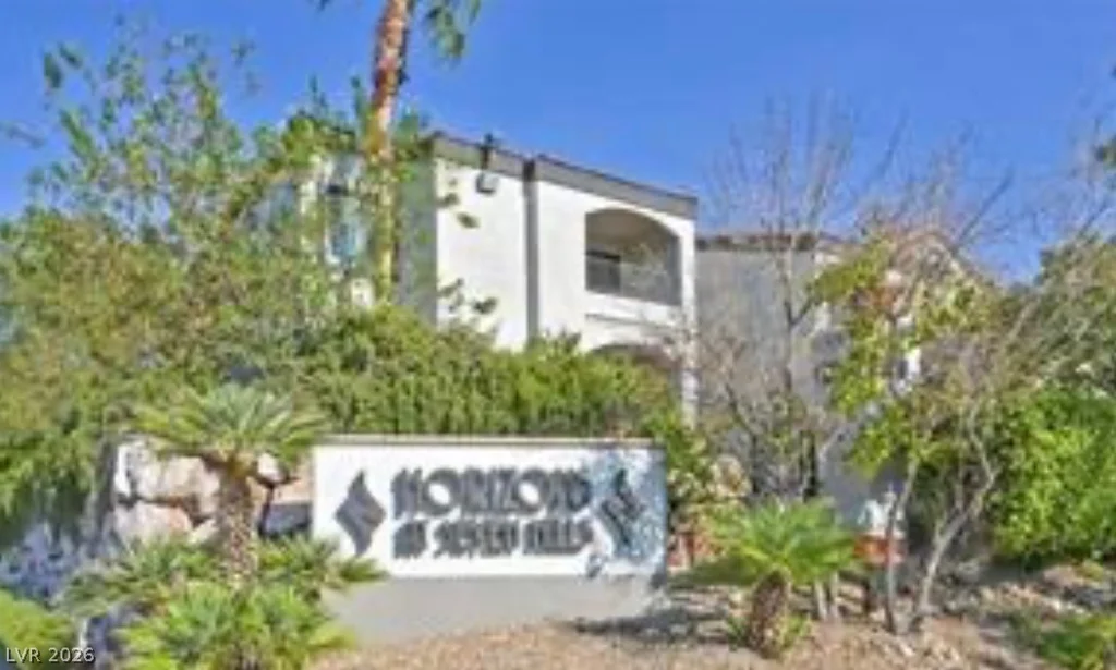 950 Seven Hills, Henderson, NV 89052