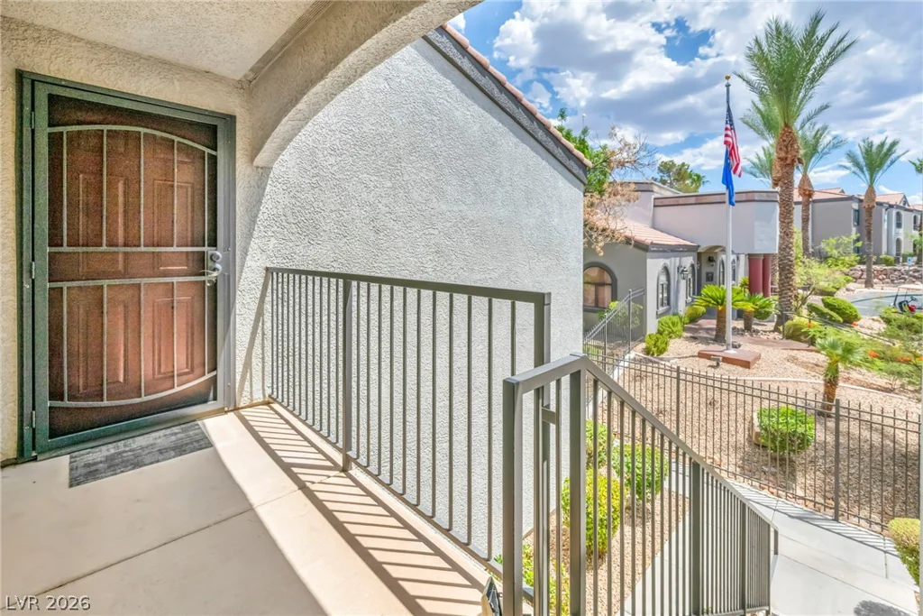 950 Seven Hills, Henderson, NV 89052