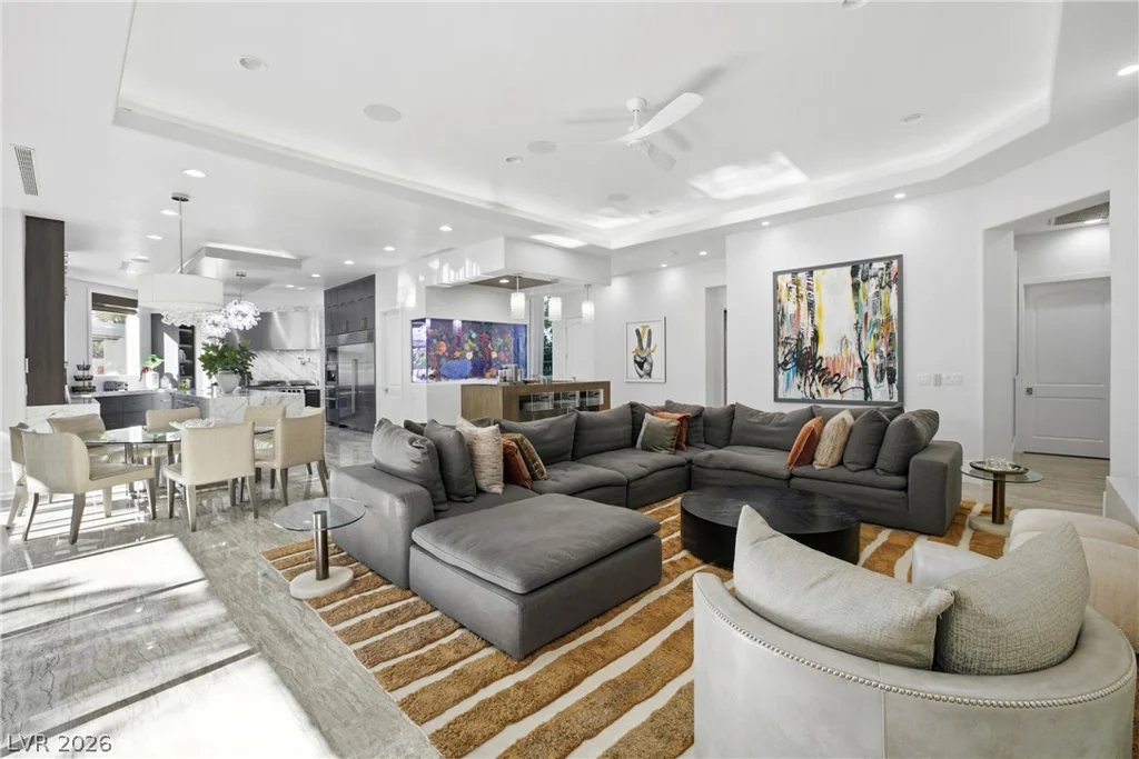 7 Vintage Valley, Las Vegas, NV 89141