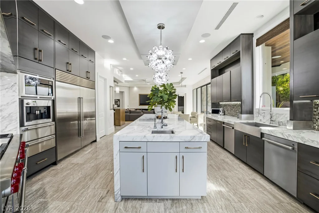 7 Vintage Valley, Las Vegas, NV 89141