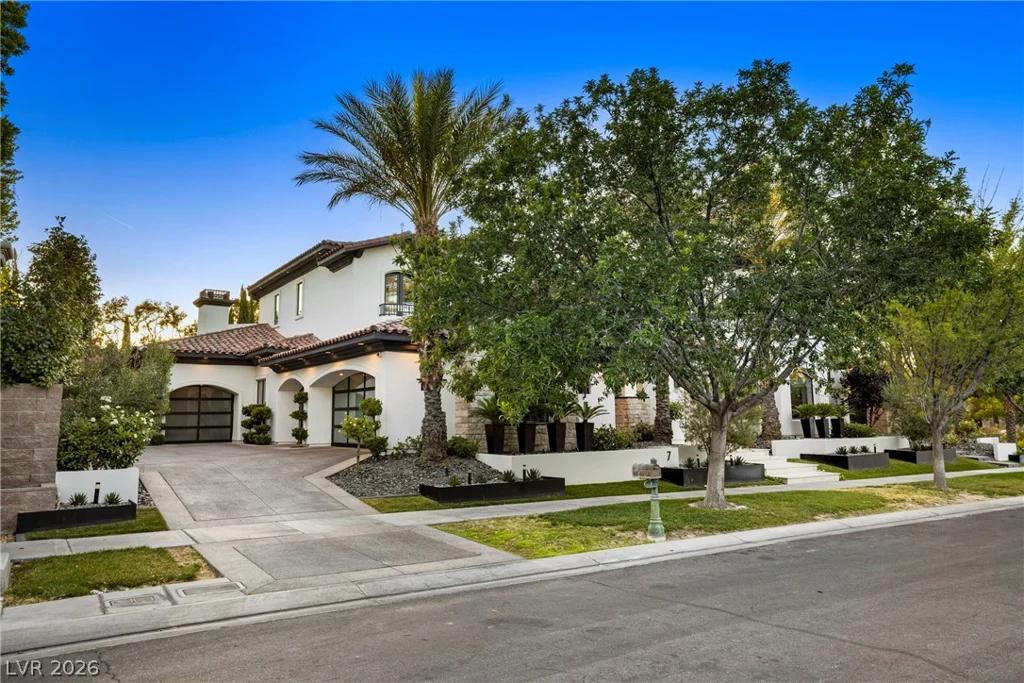 7 Vintage Valley, Las Vegas, NV 89141