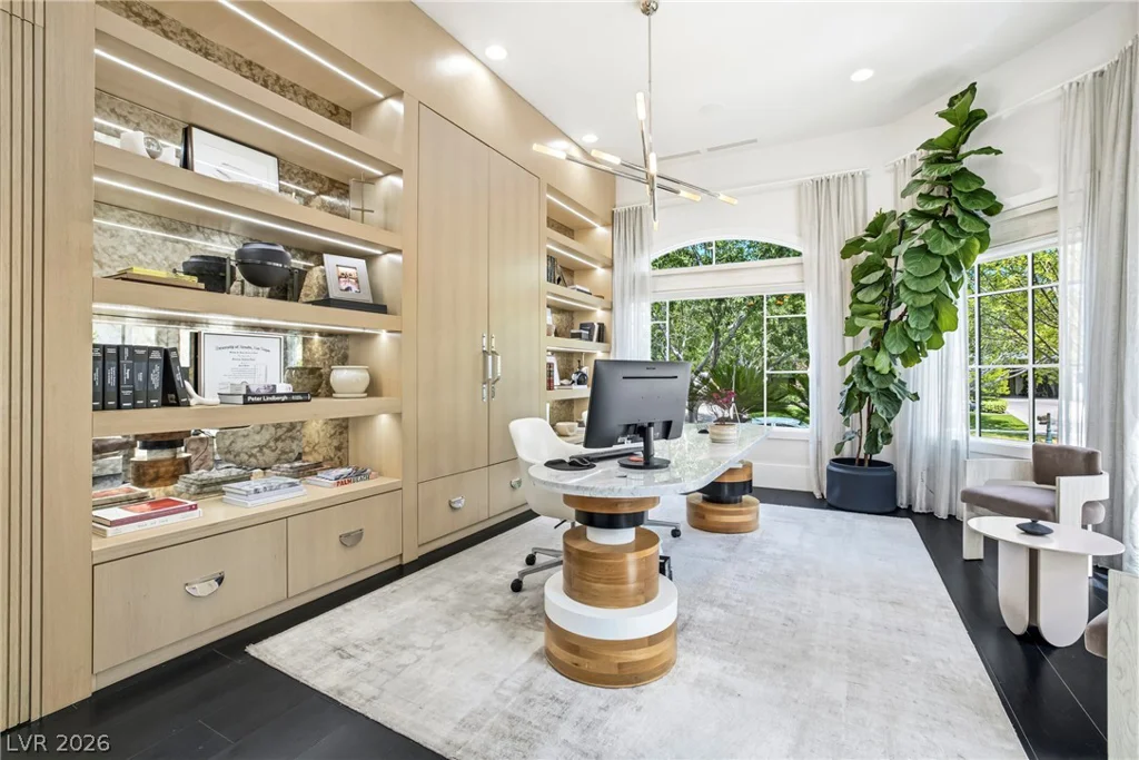 7 Vintage Valley, Las Vegas, NV 89141