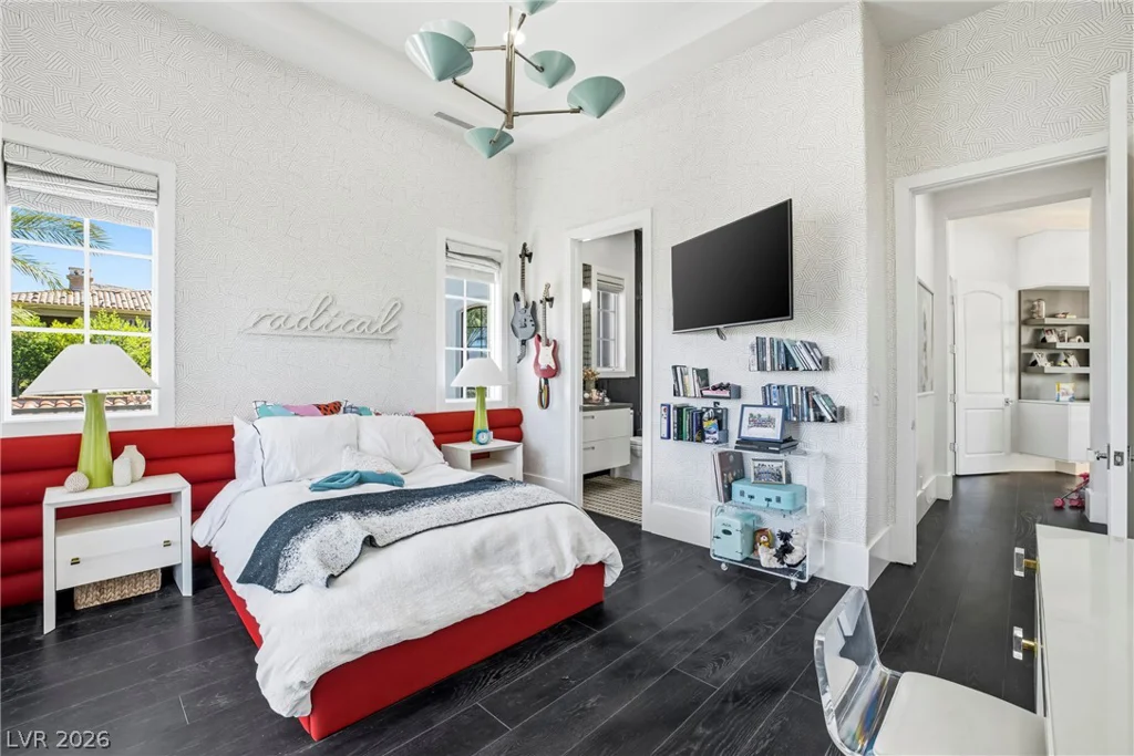 7 Vintage Valley, Las Vegas, NV 89141