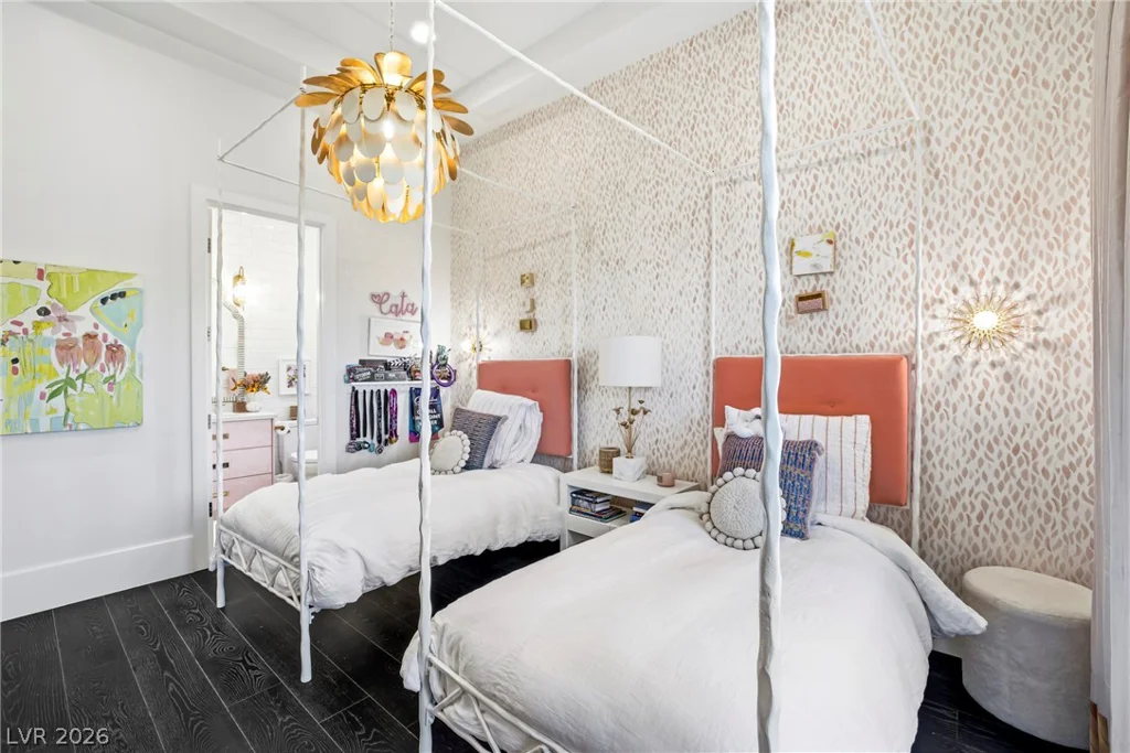 7 Vintage Valley, Las Vegas, NV 89141