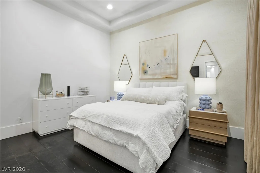 7 Vintage Valley, Las Vegas, NV 89141