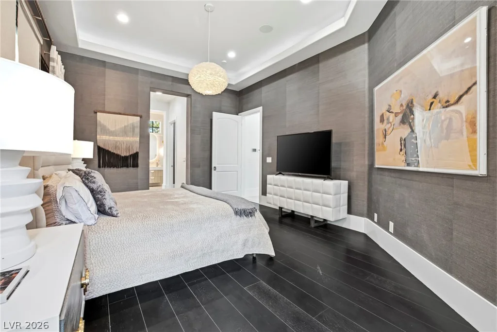 7 Vintage Valley, Las Vegas, NV 89141