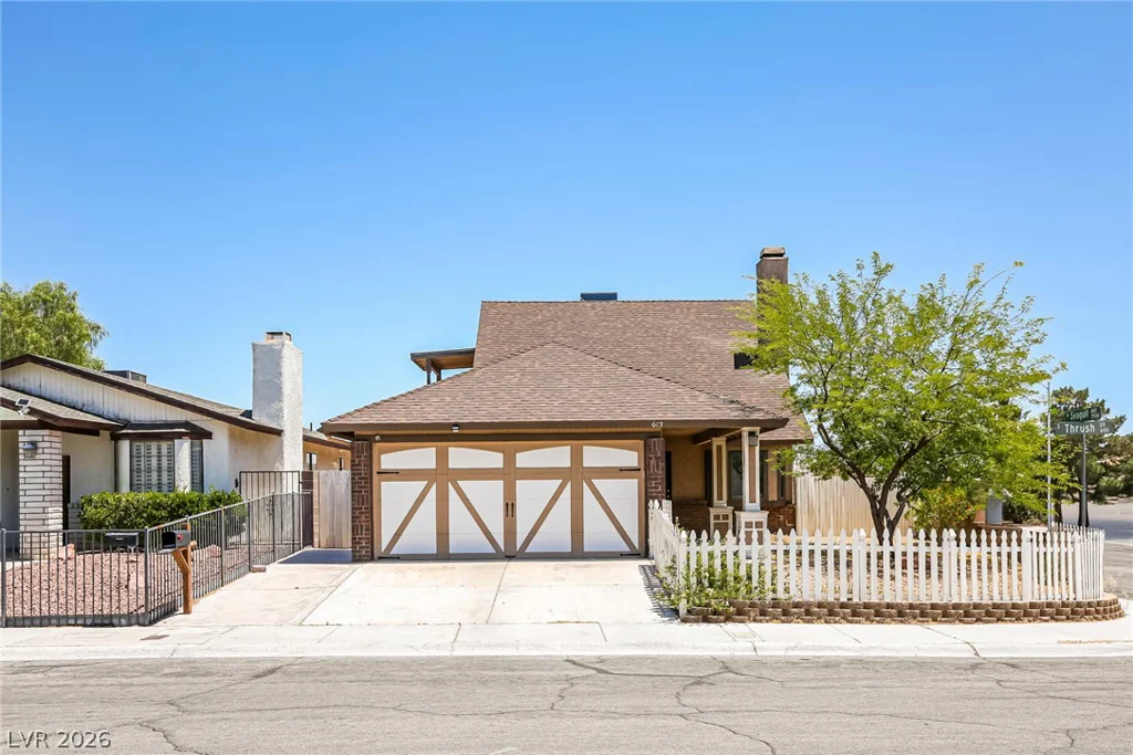 613 Thrush, Las Vegas, NV 89145