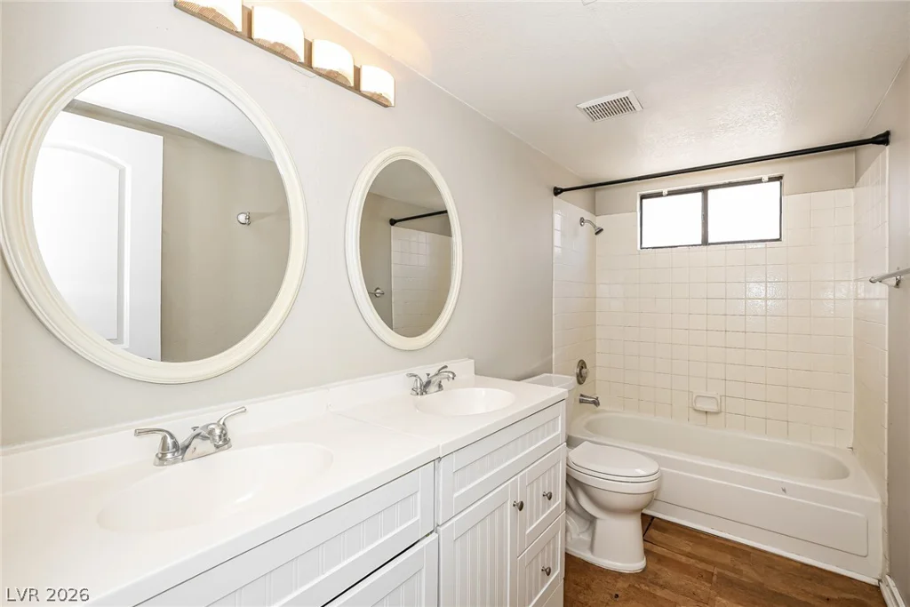 613 Thrush, Las Vegas, NV 89145
