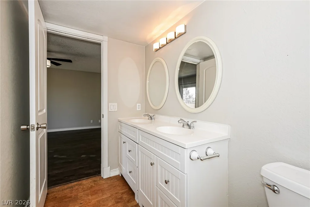 613 Thrush, Las Vegas, NV 89145