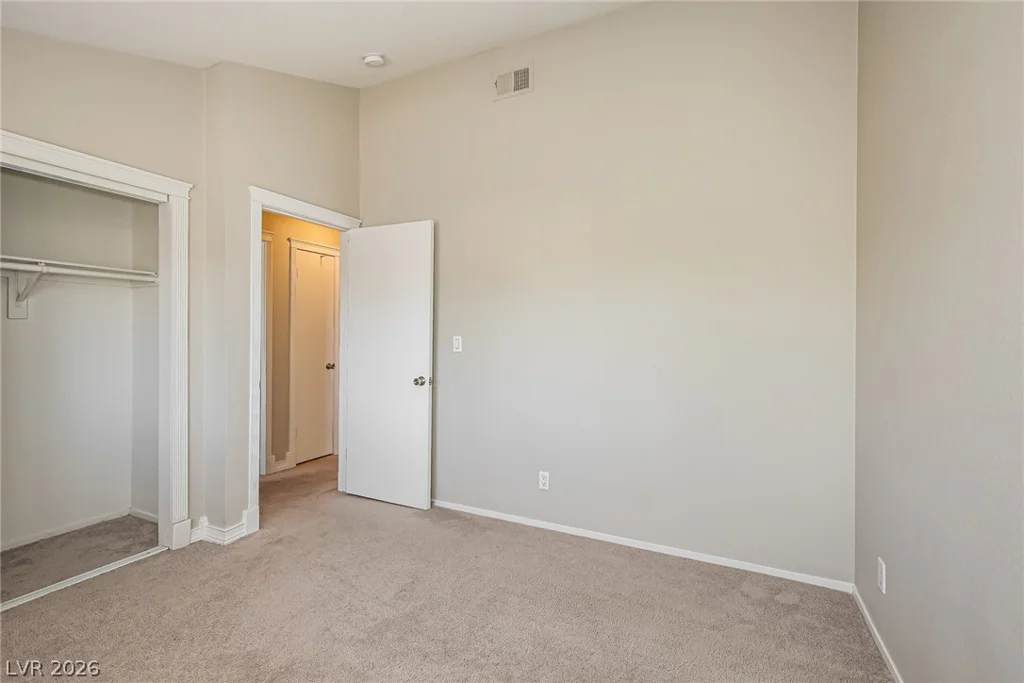 613 Thrush, Las Vegas, NV 89145