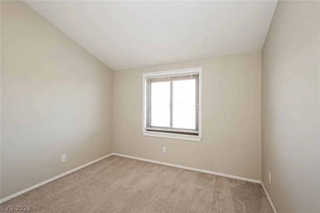 613 Thrush, Las Vegas, NV 89145