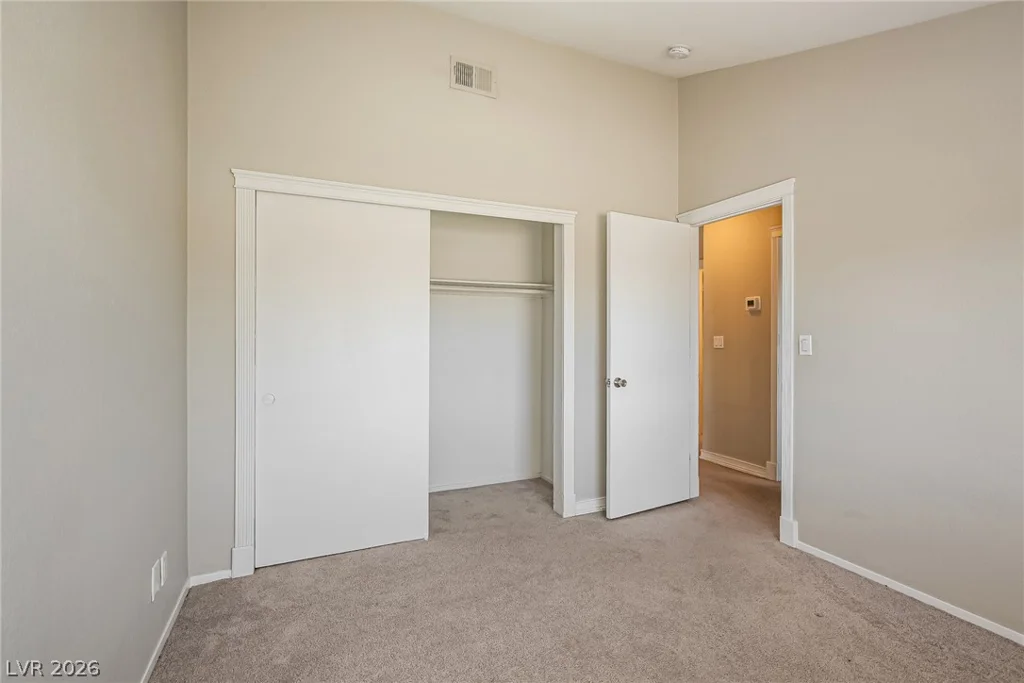 613 Thrush, Las Vegas, NV 89145