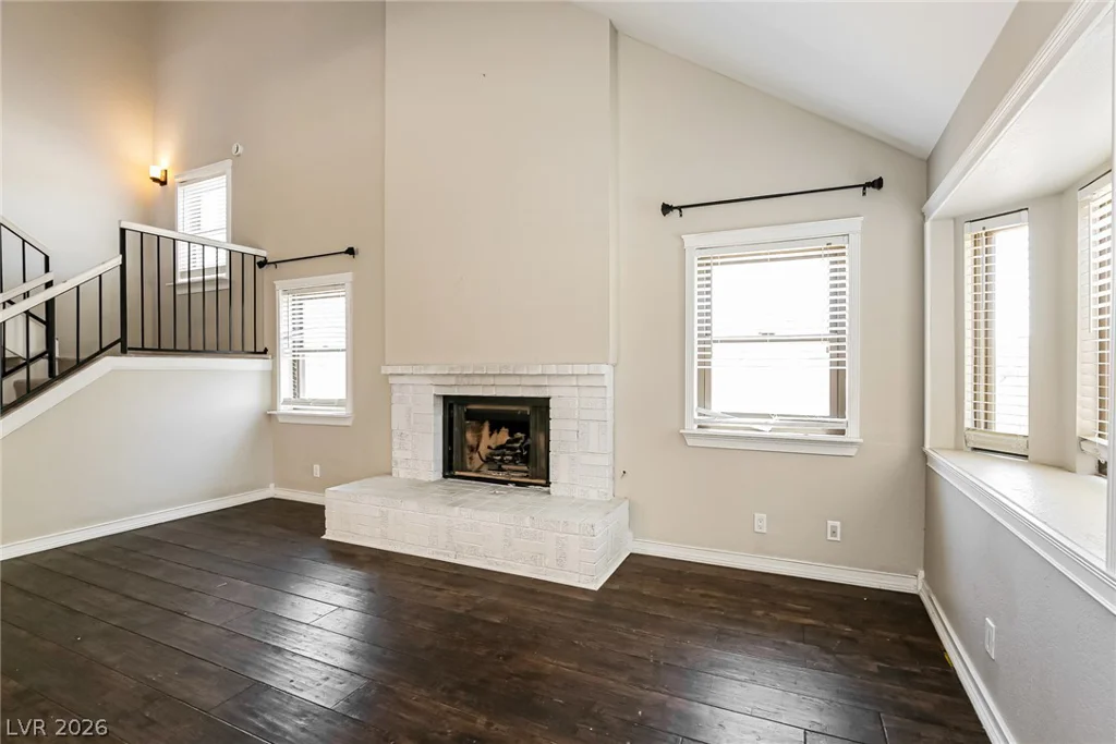 613 Thrush, Las Vegas, NV 89145