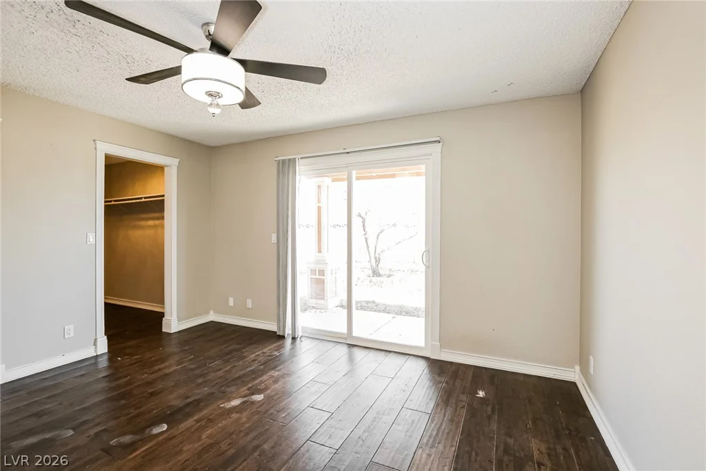 613 Thrush, Las Vegas, NV 89145