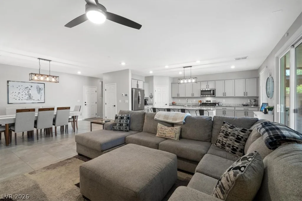 7725 Wishbone Falls, North Las Vegas, NV 89084