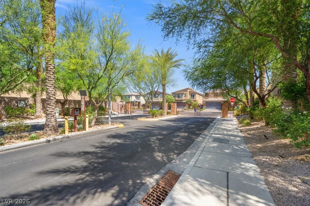 7725 Wishbone Falls, North Las Vegas, NV 89084
