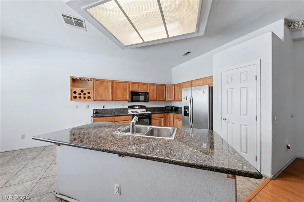 301 Torrey Point, Las Vegas, NV 89145