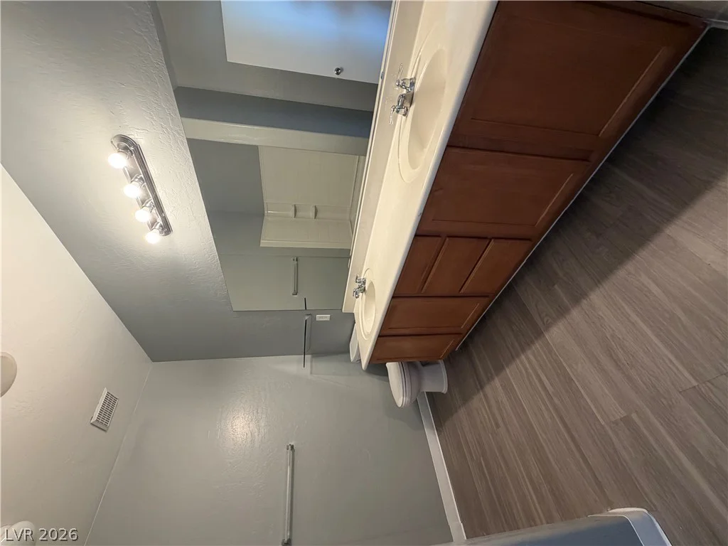 6630 FLAMINIAN LN, North Las Vegas, NV 89084