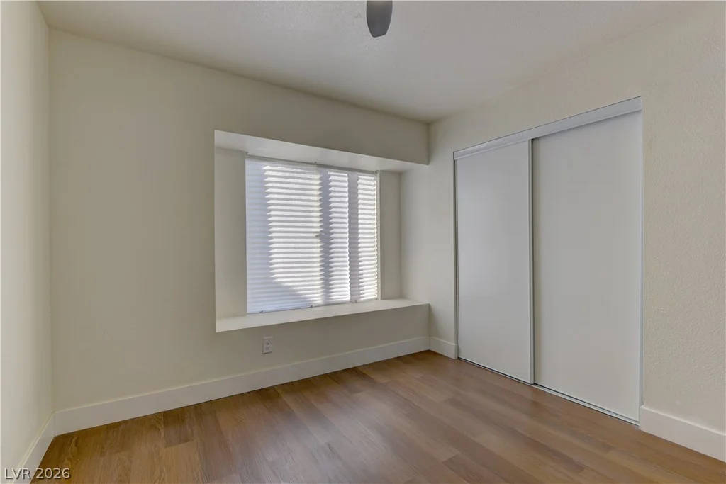 4724 La Madre, North Las Vegas, NV 89031