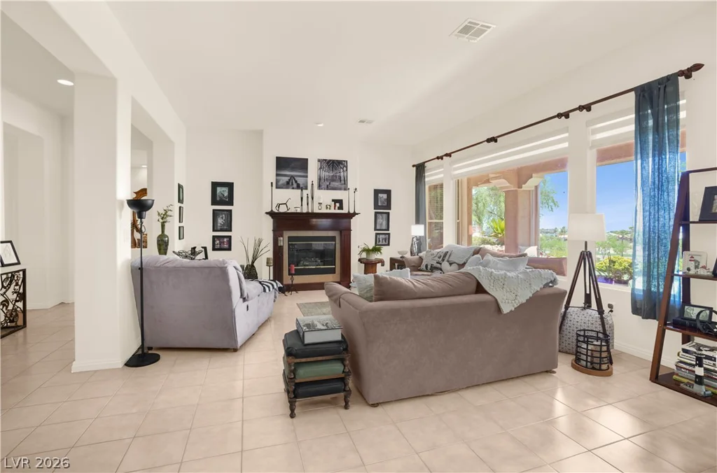 4228 Pacifico, Las Vegas, NV 89135