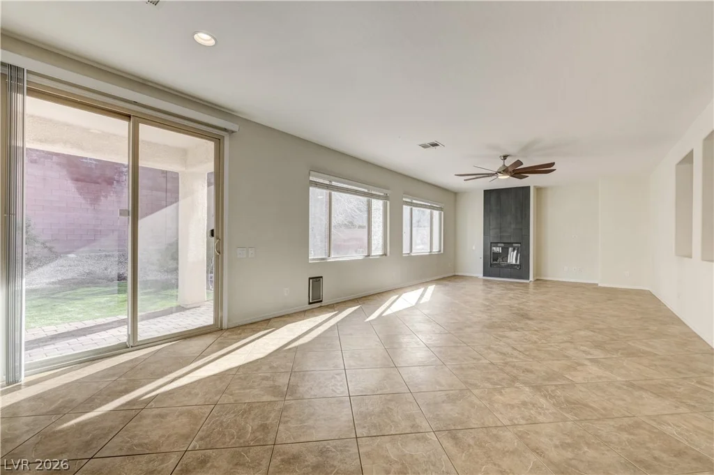 2173 De Narvik, Henderson, NV 89044