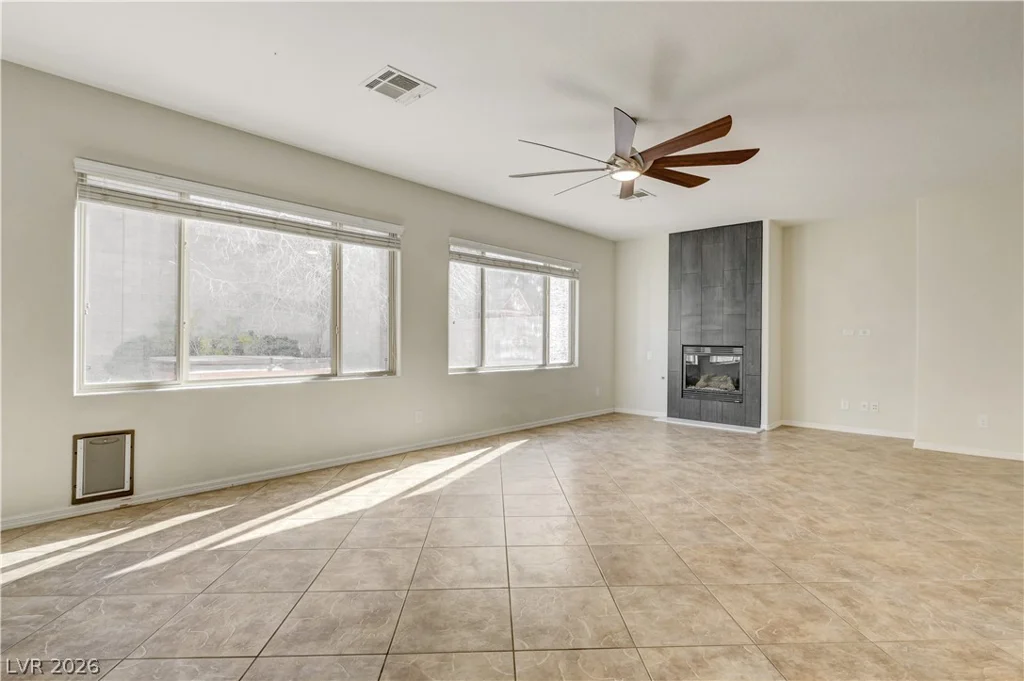 2173 De Narvik, Henderson, NV 89044