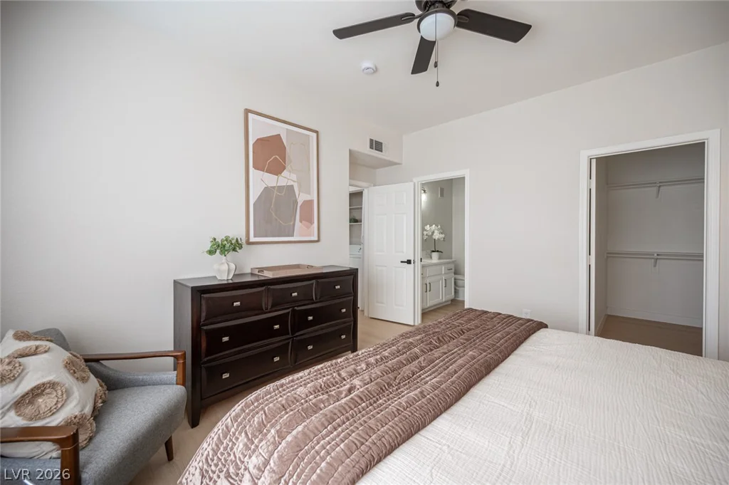 2121 Echo Bay, Las Vegas, NV 89128