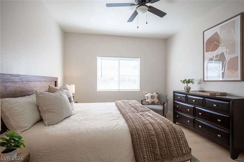 2121 Echo Bay, Las Vegas, NV 89128