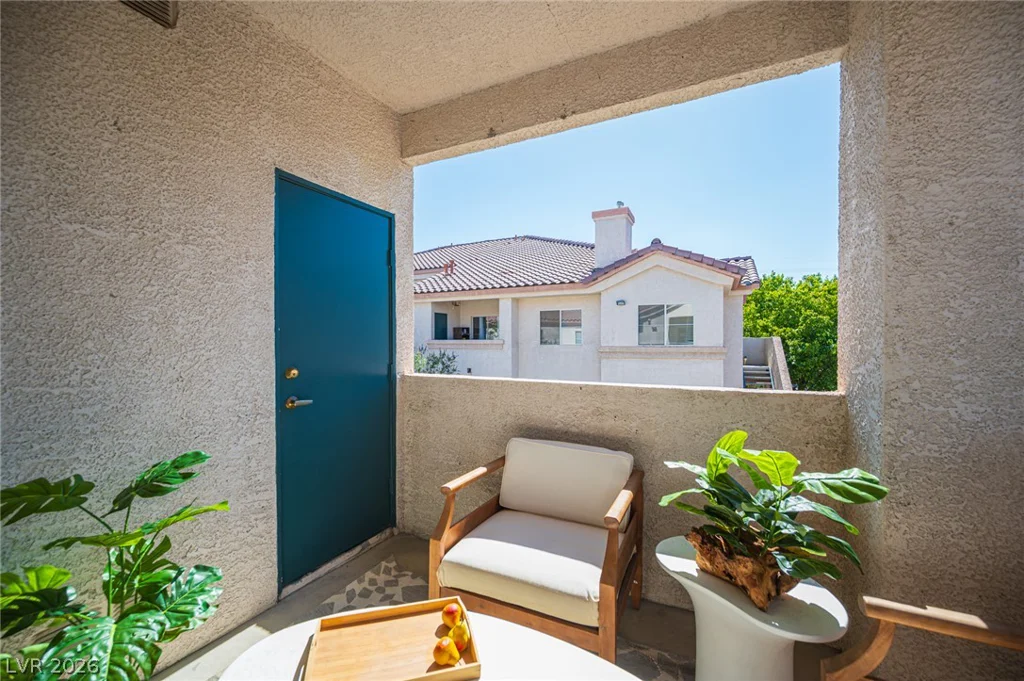 2121 Echo Bay, Las Vegas, NV 89128
