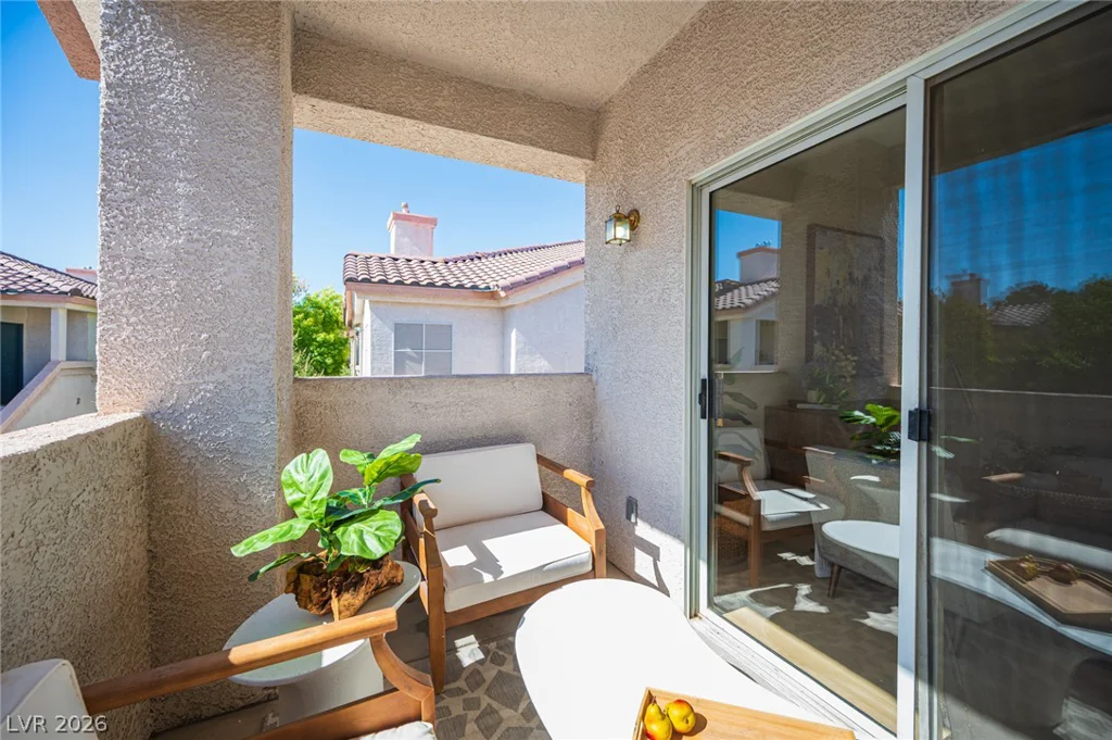 2121 Echo Bay, Las Vegas, NV 89128