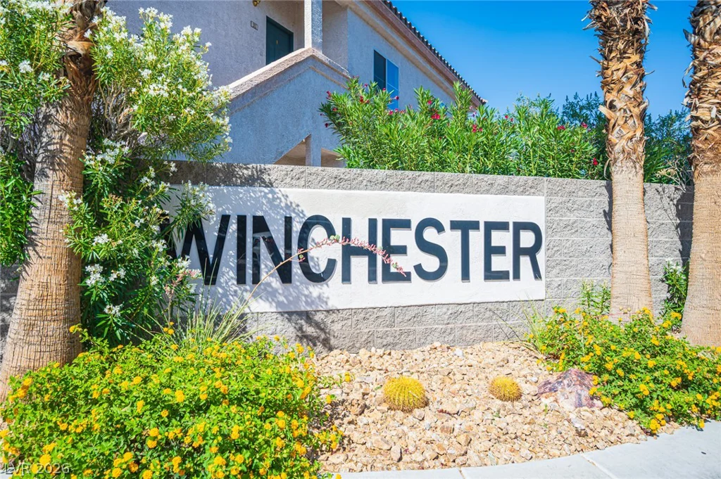 2121 Echo Bay, Las Vegas, NV 89128