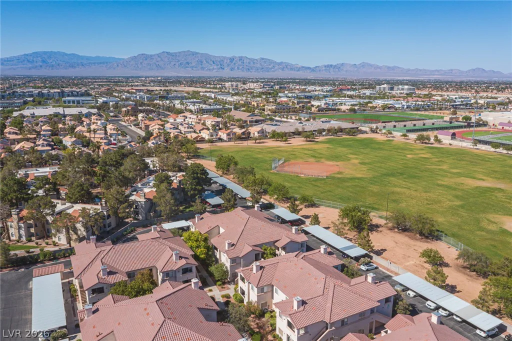 2121 Echo Bay, Las Vegas, NV 89128