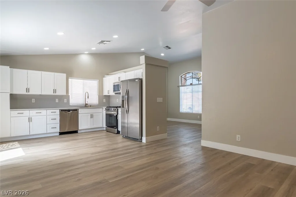 4713 Maroon, Las Vegas, NV 89130