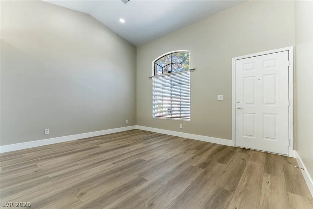 4713 Maroon, Las Vegas, NV 89130
