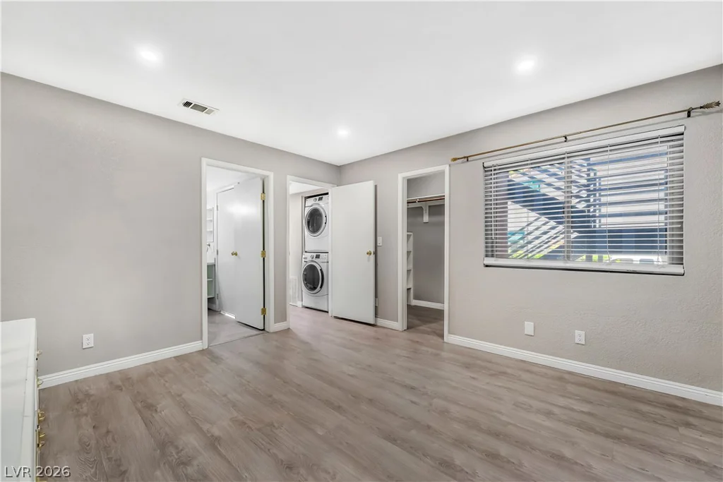 4425 Woodpine, Las Vegas, NV 89119