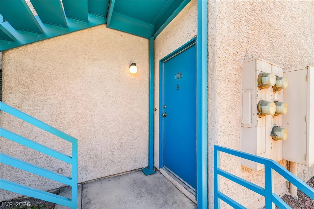 4425 Woodpine, Las Vegas, NV 89119