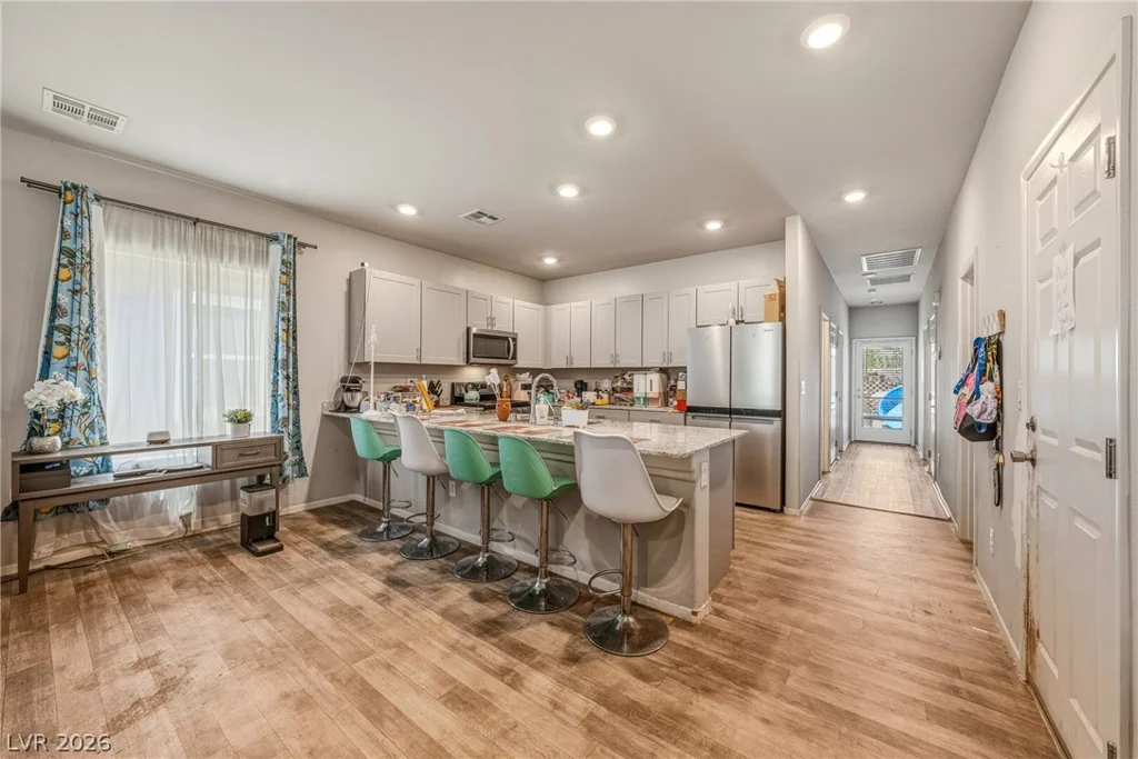 4418 Meadow Glade, North Las Vegas, NV 89084