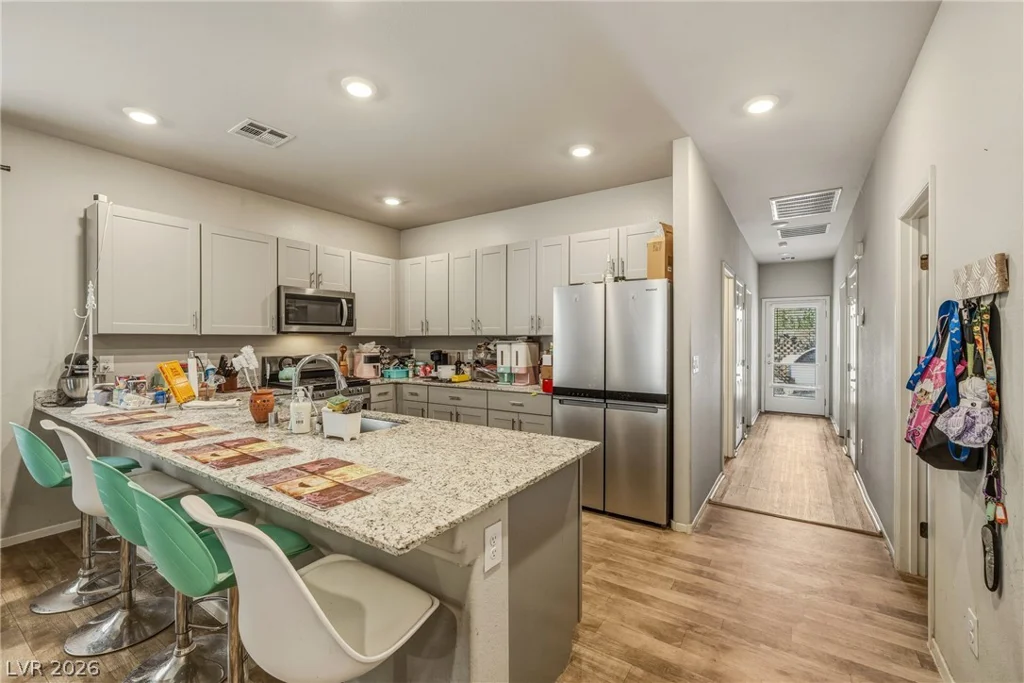 4418 Meadow Glade, North Las Vegas, NV 89084