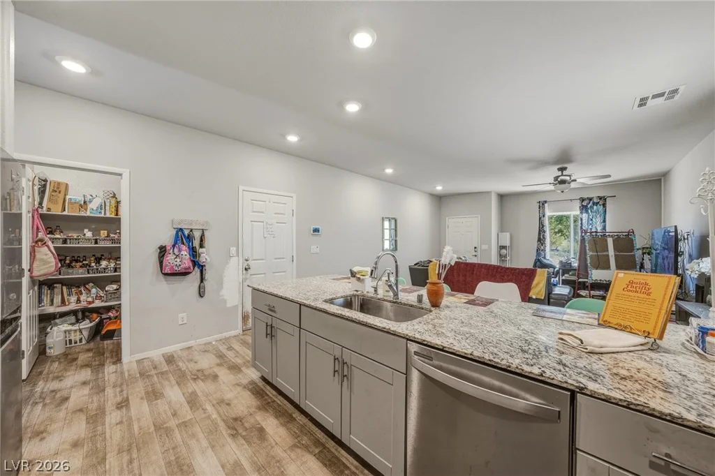 4418 Meadow Glade, North Las Vegas, NV 89084