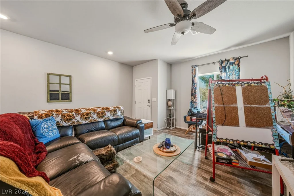 4418 Meadow Glade, North Las Vegas, NV 89084
