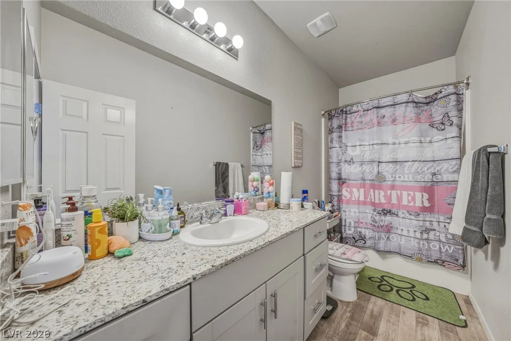 4418 Meadow Glade, North Las Vegas, NV 89084