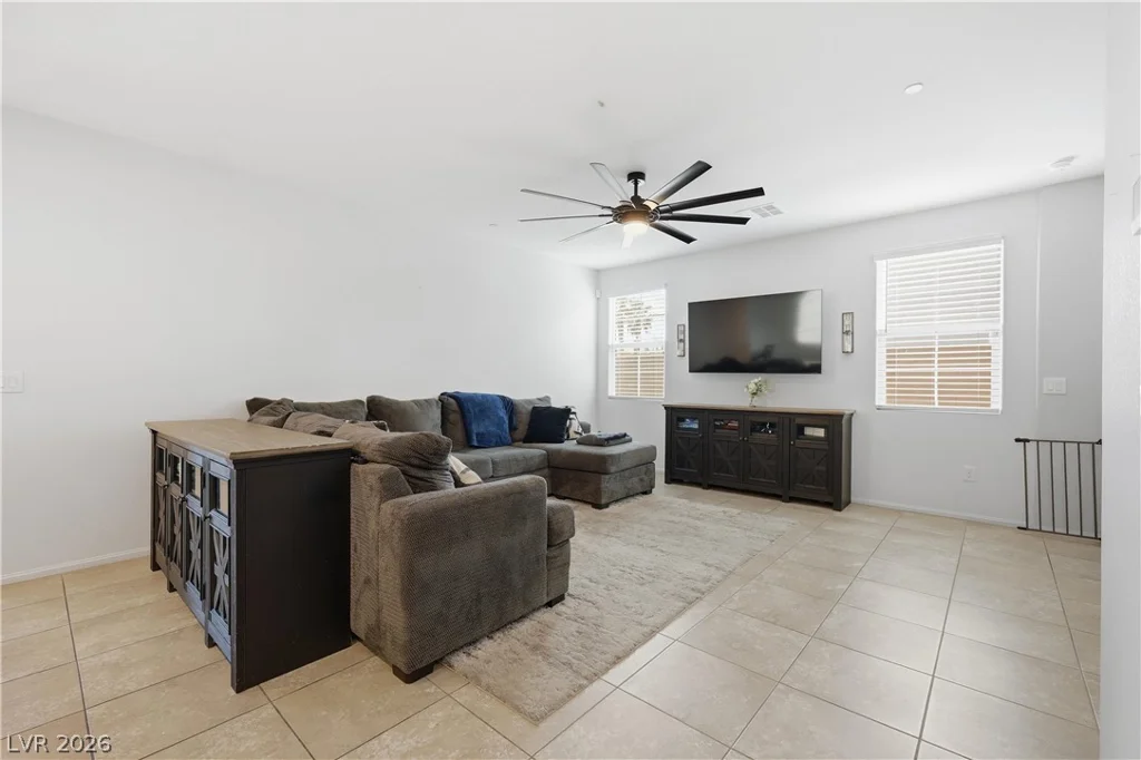 1016 Huckburn, Henderson, NV 89015